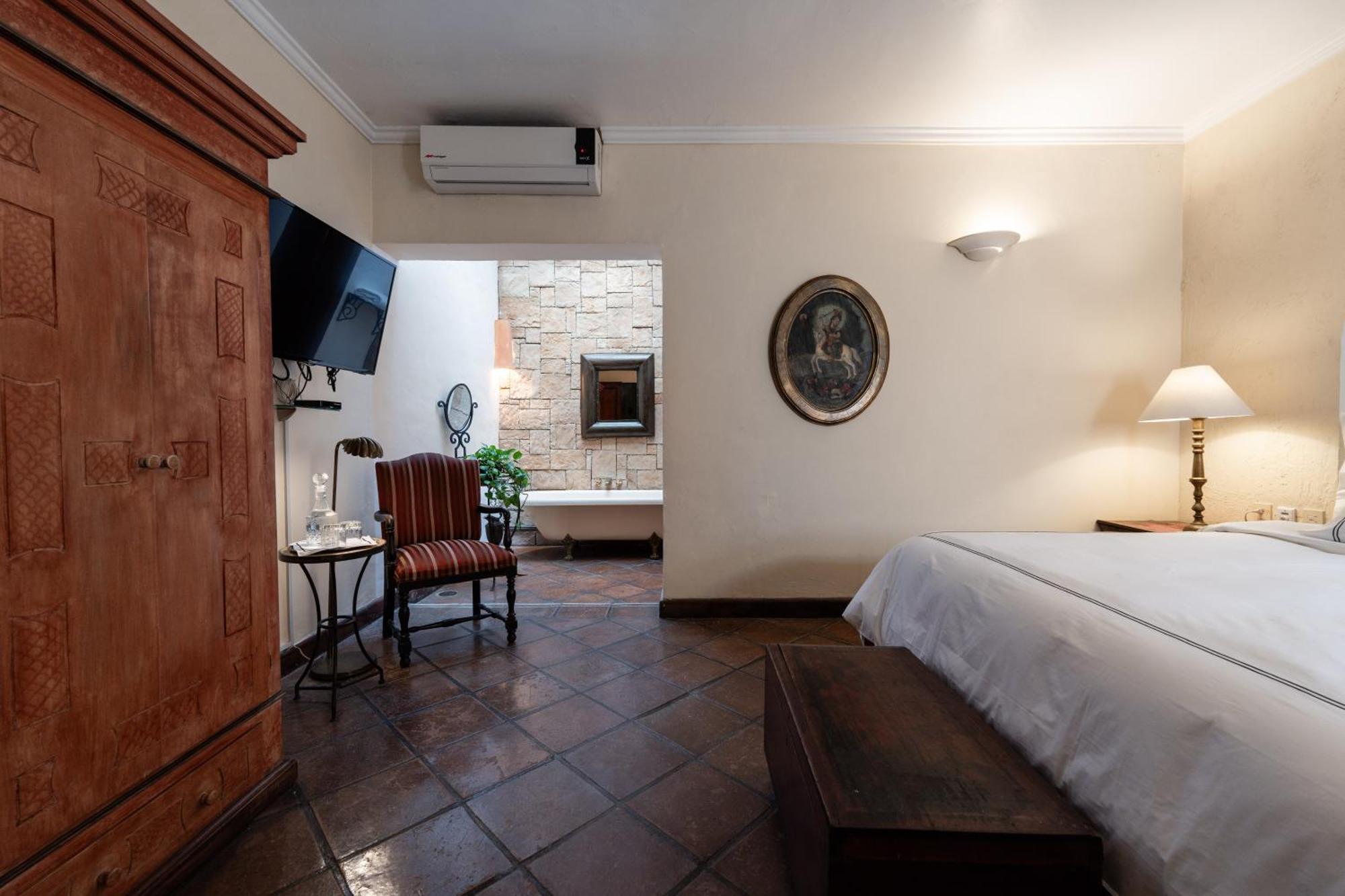 Villa Ganz Boutique Hotel Guadalajara Bagian luar foto